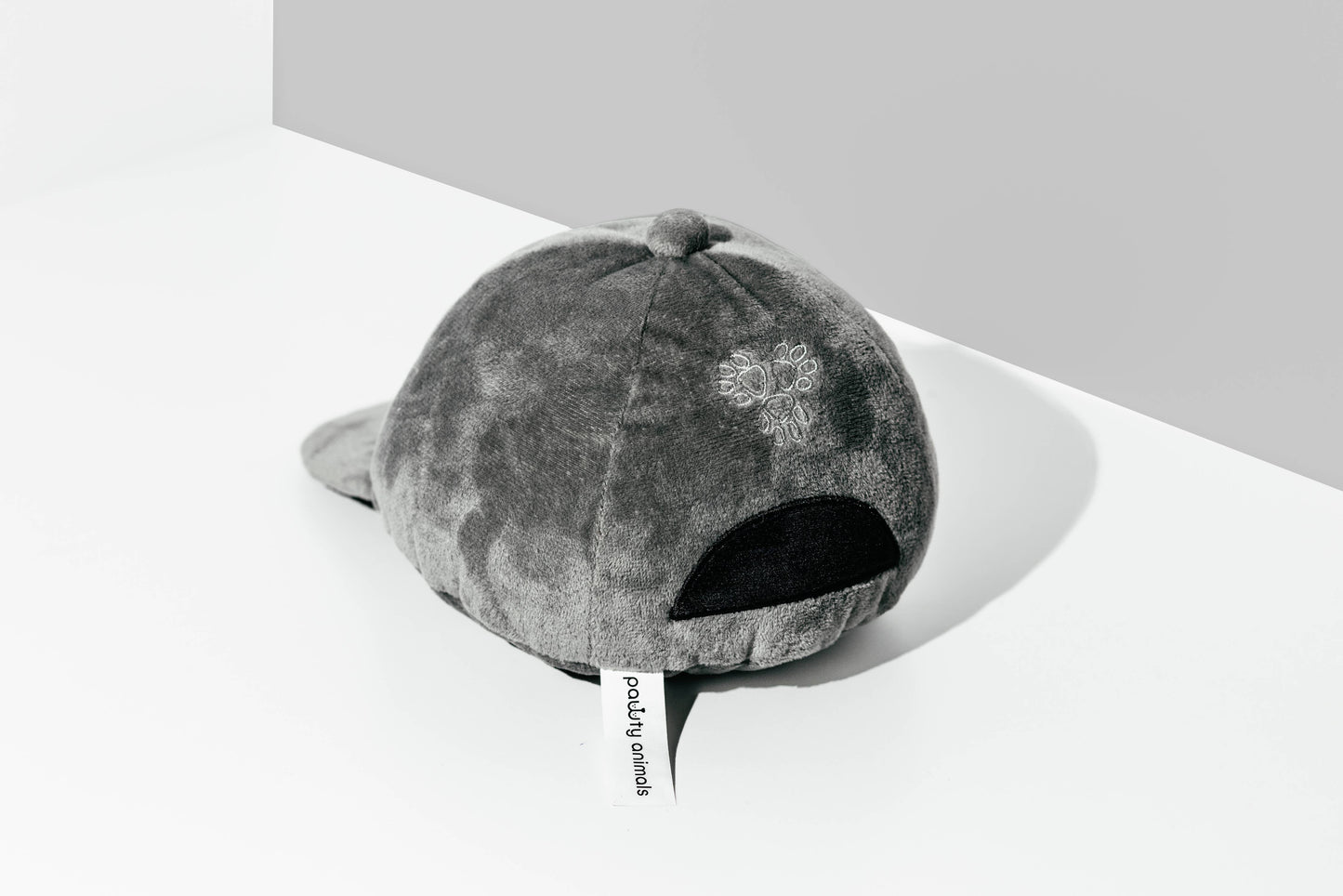 PAWTY ANIMALS Eco-Friendly Pawritzia Hat Dog Toy