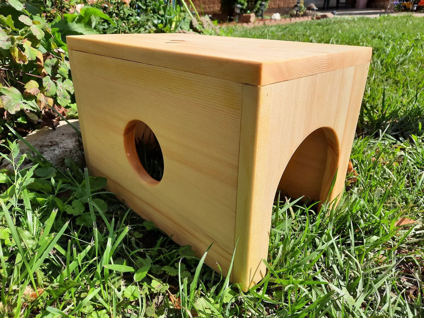 Hidey House for Small Animals
