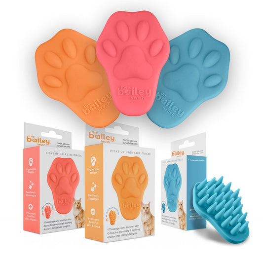 The Bailey Brush™ Cat Brush